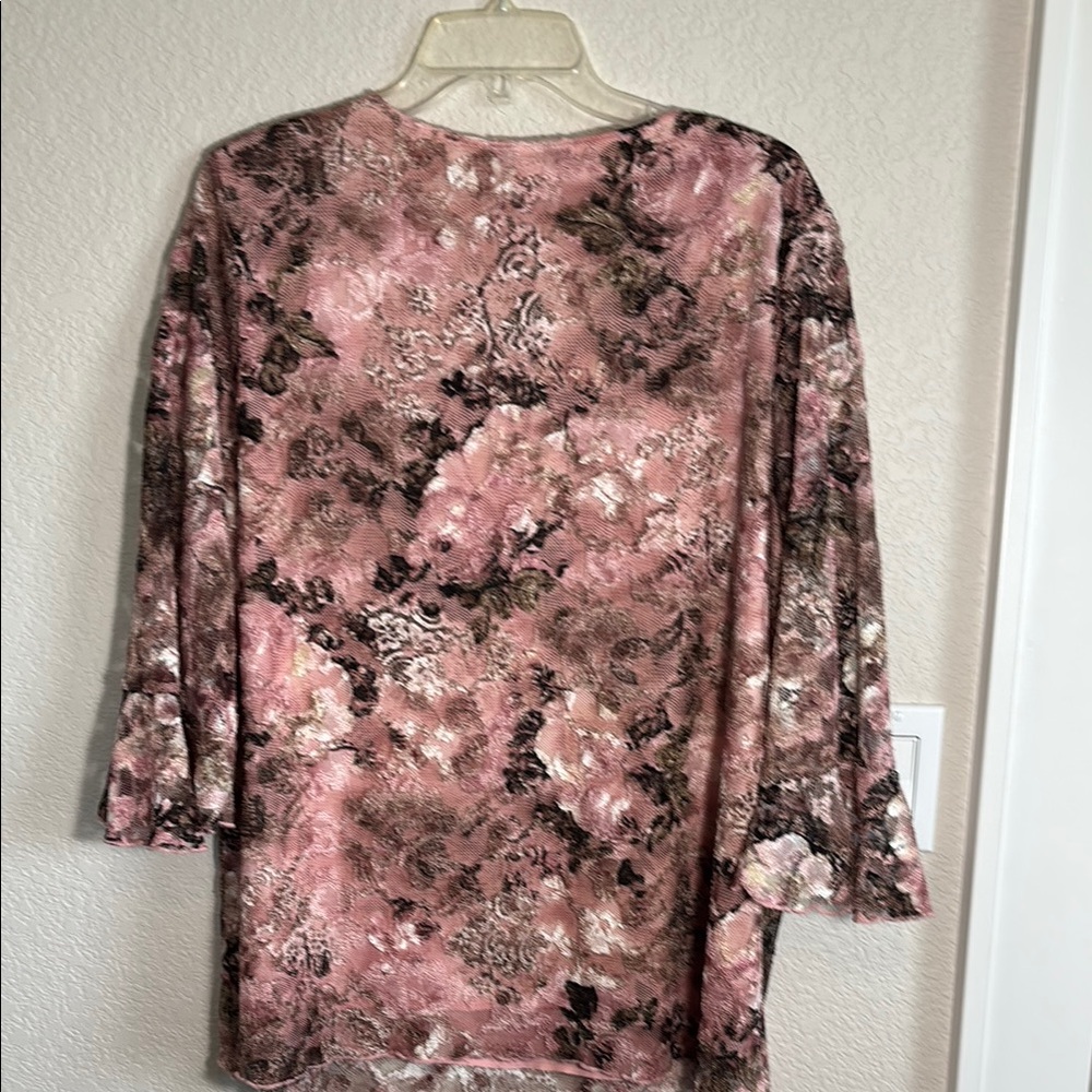 Dressbarn Pink Floral V-Neck Blouse - Picture 3 of 5